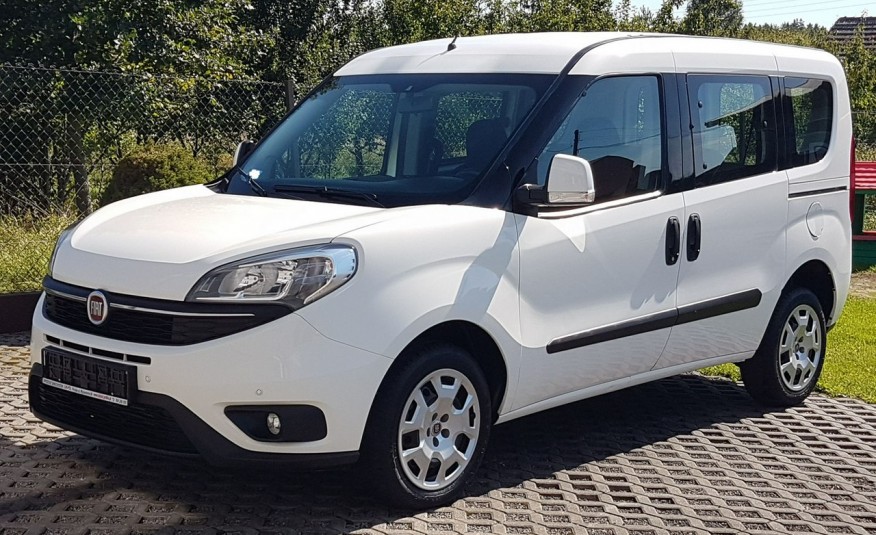 Fiat Doblo 5 OSÓB KLIMA 2xDRZWI BOCZNE PRZESUWNE KRAJOWY I-WŁAŚCICIEL zdjęcie 