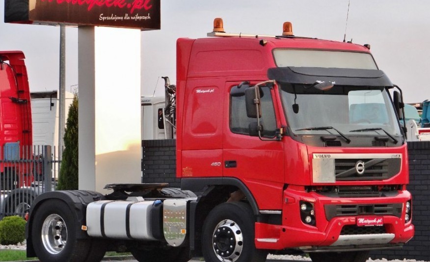 ciągnik siodłowy Volvo zdjęcie 1
