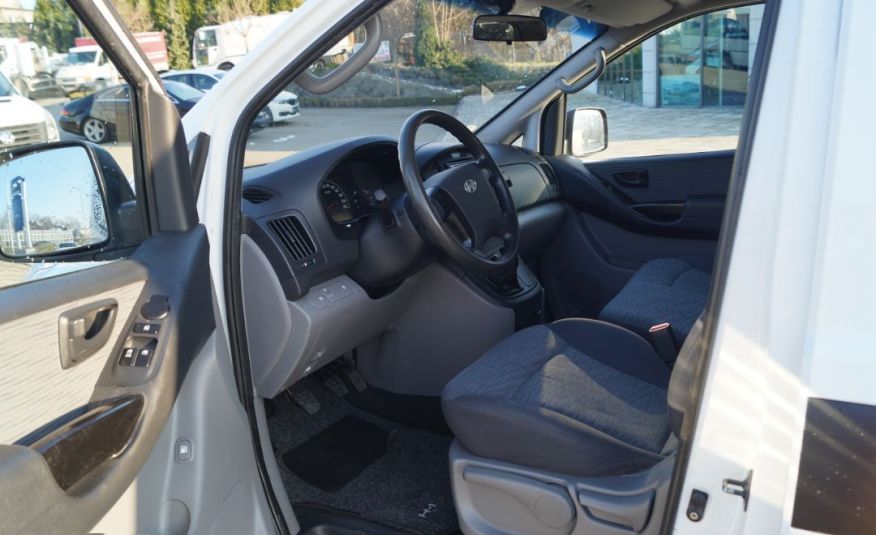 Hyundai H1 zdjęcie 13