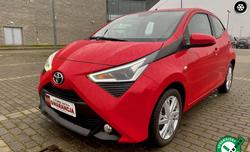 Toyota Aygo model 2019 nawigacja kamera tempomat klima 1 wł gwarancja 1rok zdjęcie 