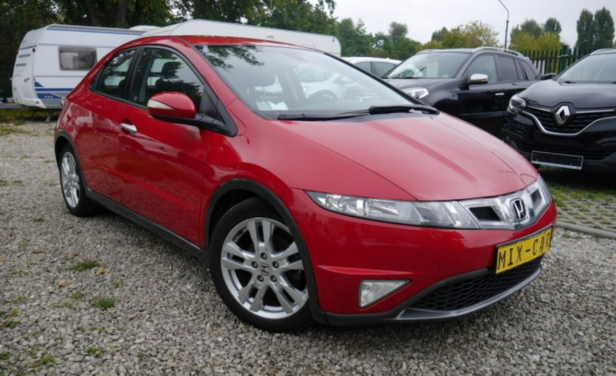 Honda Civic 1.8 i VTEC 140PS LIFT PDC Bardzo dobry Stan Bezwypadkowy Gwarancja zdjęcie 3