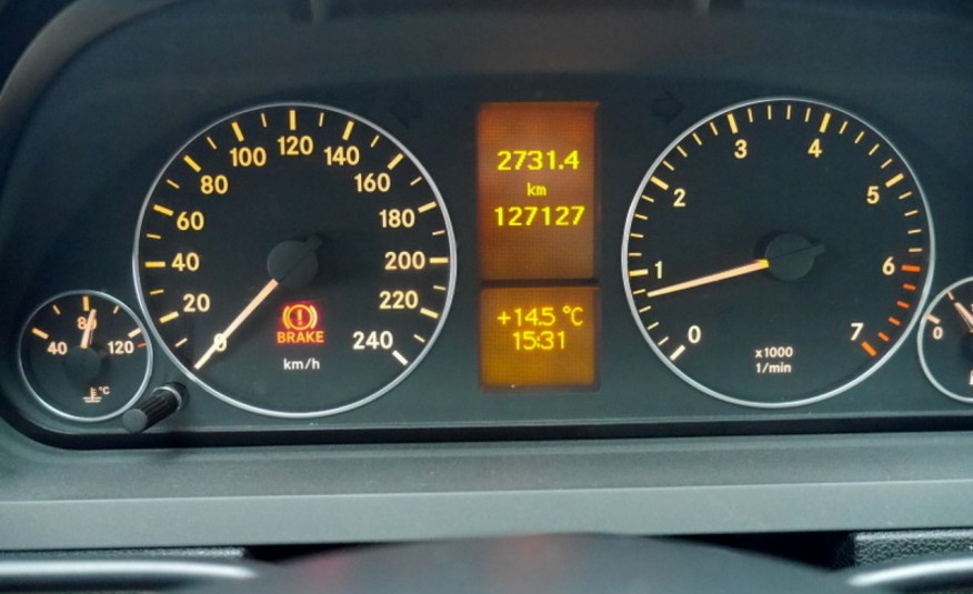 Mercedes A 160 A160 95KM LIFT BlueEfficiency Navi Jasna skóra Bardzo dobry Gwarancja zdjęcie 14