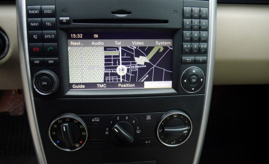 Mercedes A 160 A160 95KM LIFT BlueEfficiency Navi Jasna skóra Bardzo dobry Gwarancja zdjęcie 16