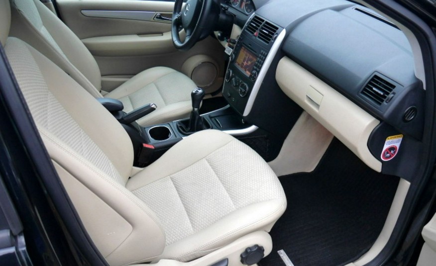 Mercedes A 160 A160 95KM LIFT BlueEfficiency Navi Jasna skóra Bardzo dobry Gwarancja zdjęcie 21