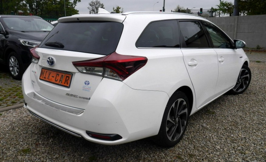 Toyota Auris 1.8 HSD Hybryda Lift Kamera Bezwypadkowy Pełny serwis Gwarancja zdjęcie 6