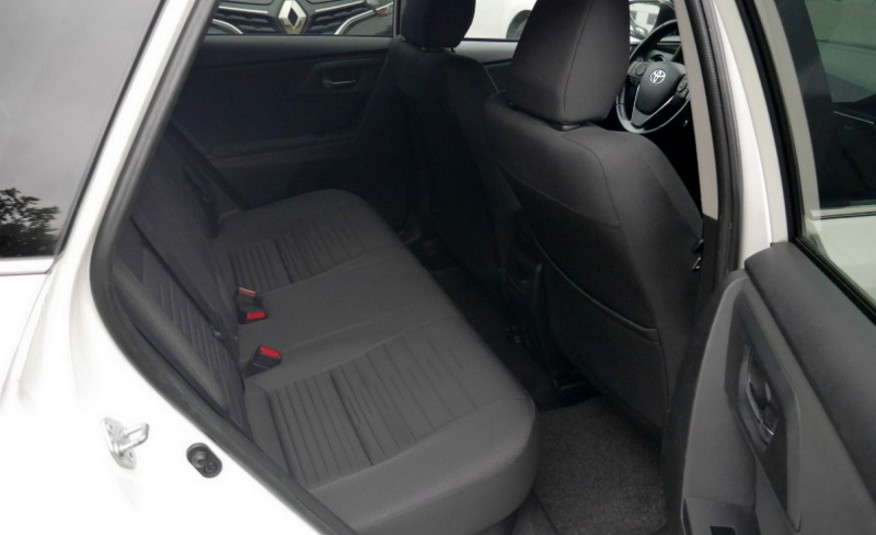 Toyota Auris 1.8 HSD Hybryda Lift Kamera Bezwypadkowy Pełny serwis Gwarancja zdjęcie 13
