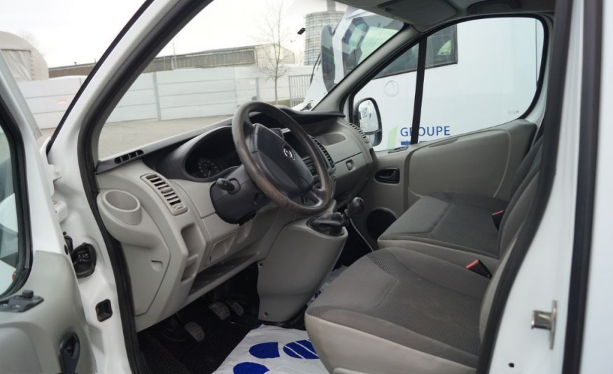 Opel Vivaro L2H2 zdjęcie 7
