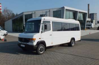 Mercedes VARIO 613 Autobus 19+1 KlimaWeb