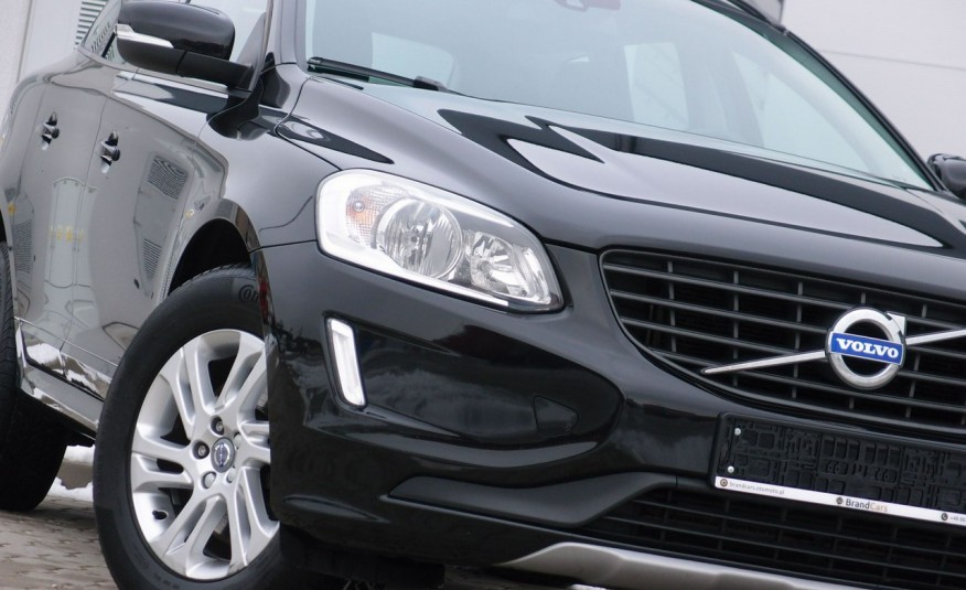 Volvo XC 60 LIFT / Led / Navi / City Safety / Tempomat / Parktronik / GWARANCJA zdjęcie 