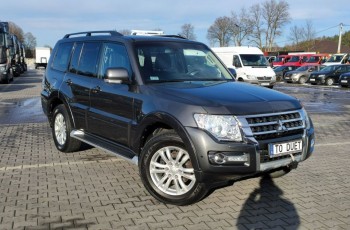 Mitsubishi pajero