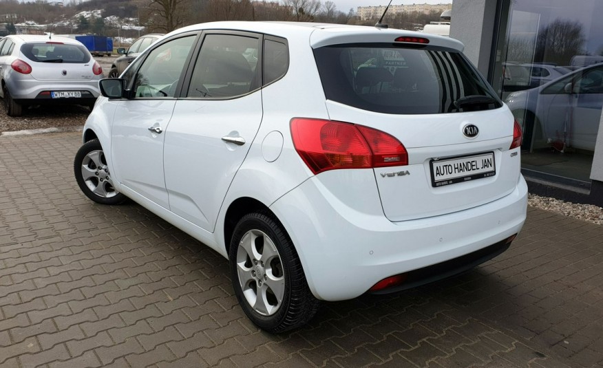 Kia Venga 1,6 CRDI 130km 6-Biegów Klimatronic Navi Serwis Panorama zdjęcie 4