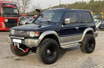 Mitsubishi pajero