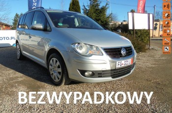 Volkswagen Touran Opłacaony , bezwypadkowy ,  , super wyposażony-patrz opis