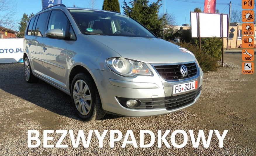 Volkswagen Touran Opłacaony , bezwypadkowy ,  , super wyposażony-patrz opis zdjęcie 