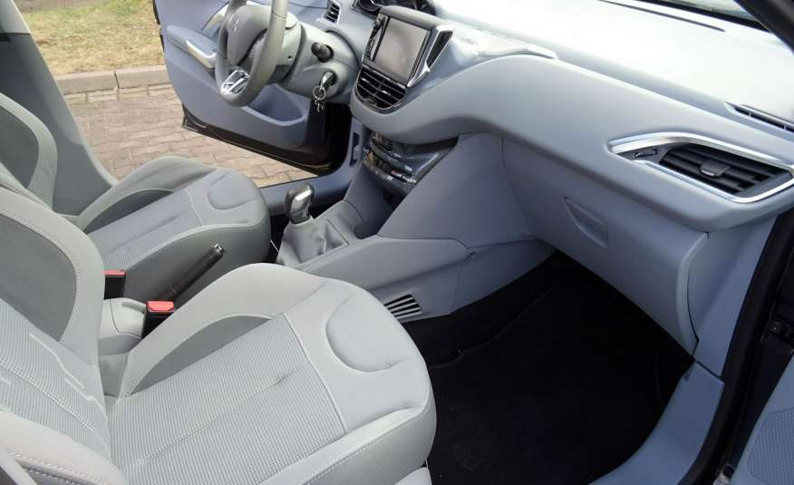 Peugeot 208 1.6 120KM ALLURE, salon Polska, gwarancja zdjęcie 12