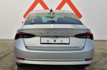 Skoda Octavia Ambition 150KM Polski salon Led Klima 2 stre Czujniki parkowania FV23% 4x2