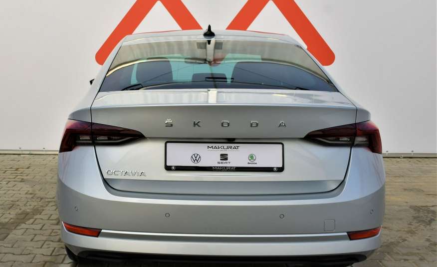 Skoda Octavia Ambition 150KM Polski salon Led Klima 2 stre Czujniki parkowania FV23% 4x2 zdjęcie 