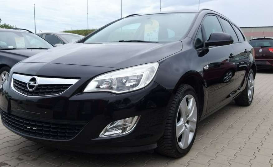 Opel Astra zdjęcie 