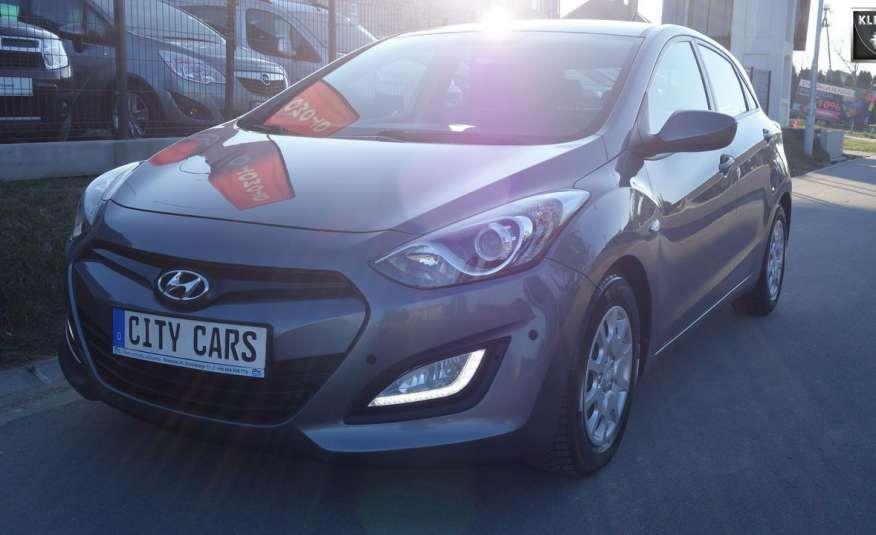 Hyundai i30 1.4 CRDI 90 KM Klimatyzacja 2012 r. Zarejestrowany zdjęcie 
