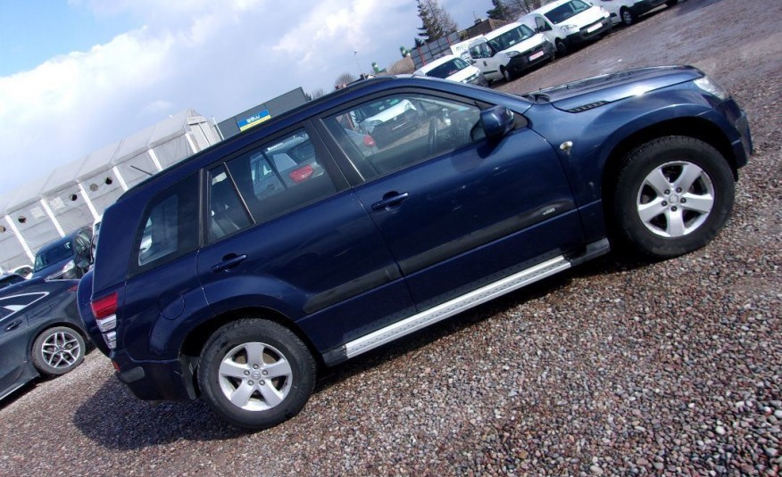 Suzuki grand-vitara zdjęcie 1