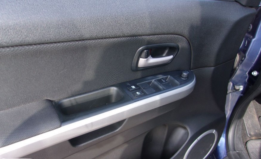 Suzuki grand-vitara zdjęcie 10