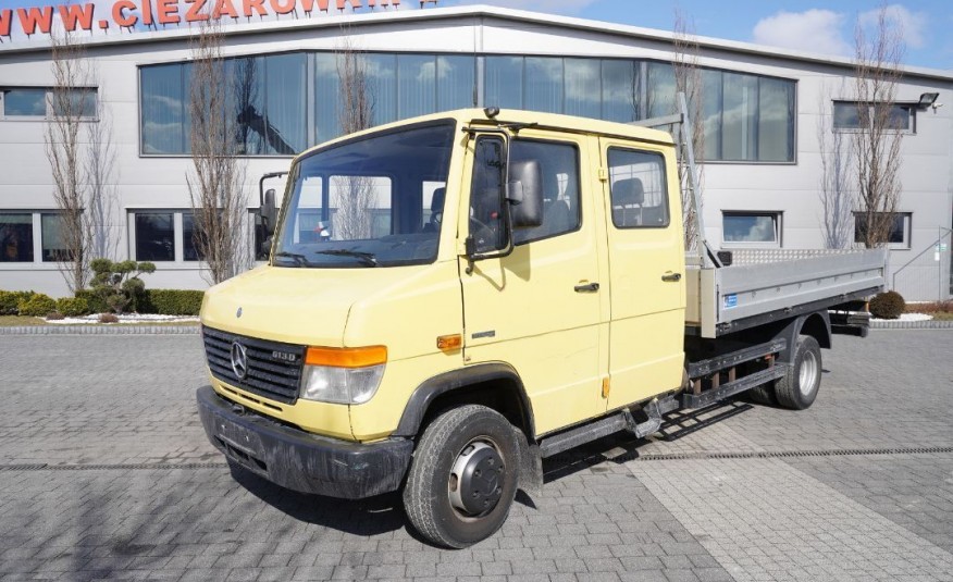 Mercedes VARIO 613D , 60, .000km , Kabina DOKA 7-osobowa , załogowa , brygadówka , skrzynia 4 metry , manual , serwis MB , załogowy , brygadowy , 7 miejsc zdjęcie 