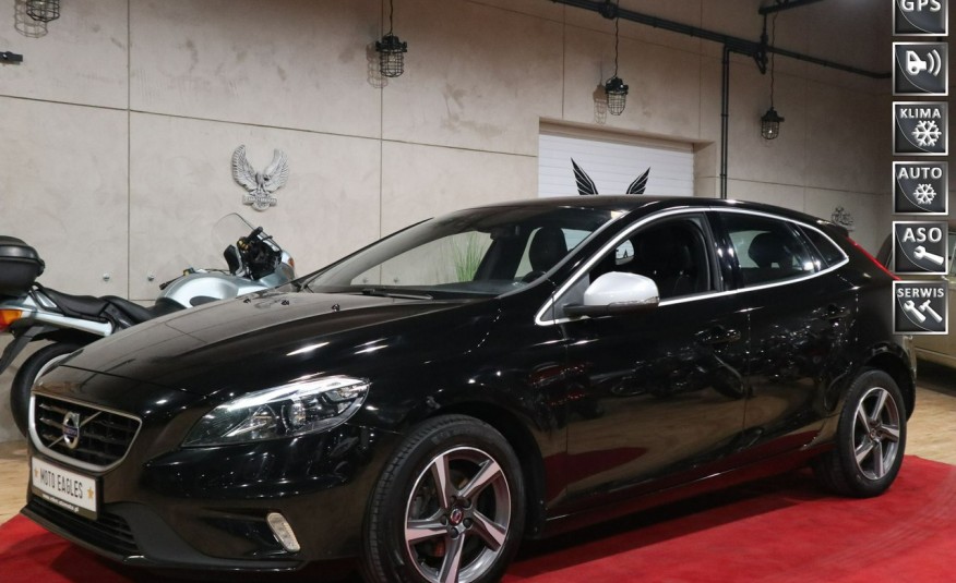 Volvo V40  Sprowadzony  R-DESIGN  D2 pełna OPCJA R-DESIGN  XENON zdjęcie 