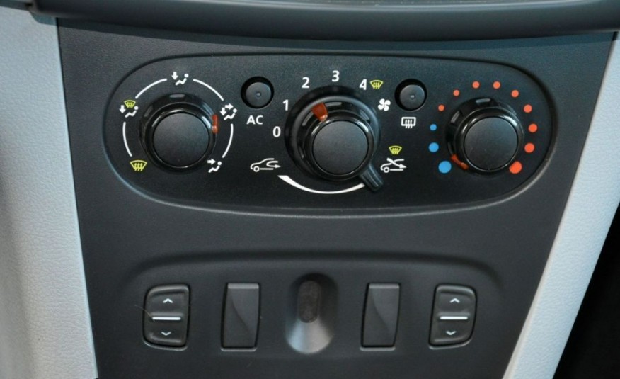 Dacia logan zdjęcie 22