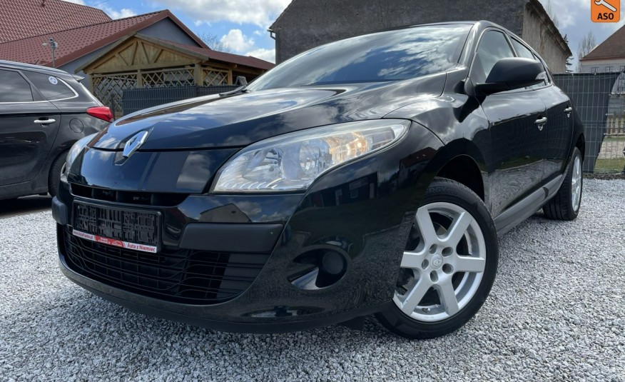 Renault Megane 1.6 Benzyna 110KM Zadbany, 2kpl. kół zdjęcie 