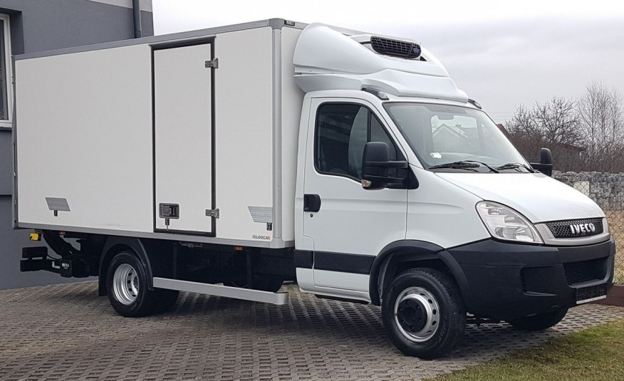 samochód dostawczy Iveco zdjęcie 1