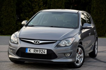 Hyundai i30 1.6Crdi(90KM) Lift Skóry Klimatronik Grzane Fotele Parkt Alu 16"ASO