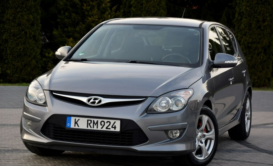 Hyundai i30 1.6Crdi(90KM) Lift Skóry Klimatronik Grzane Fotele Parkt Alu 16"ASO zdjęcie 