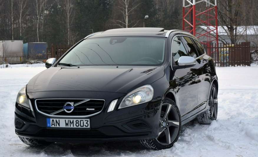 Volvo V60 2.4d(215KM) R-design Xenon Led Skóry Duża Navi aLU 18"Full zdjęcie 