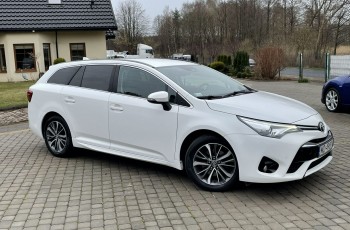 Toyota Avensis 2.0 D-4D 143KM Premium / Navi Xenon / Salon PL I-właściciel