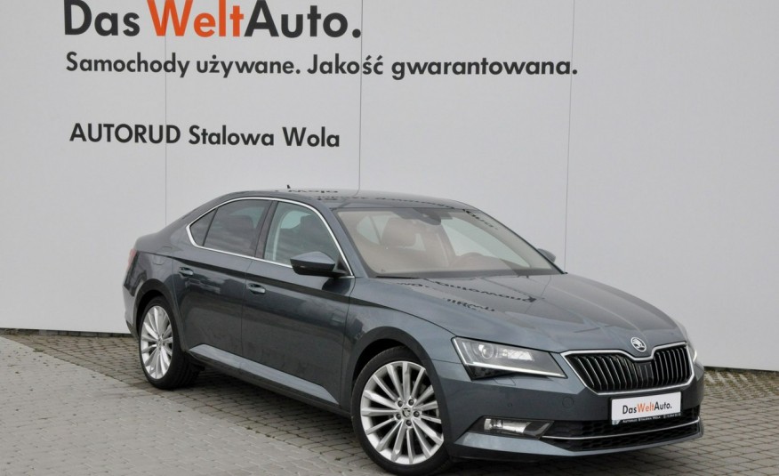 Skoda Superb 2.0 TDI 190KM Style HAK Bi-Ksenon 19" Kamera FV 23% zdjęcie 