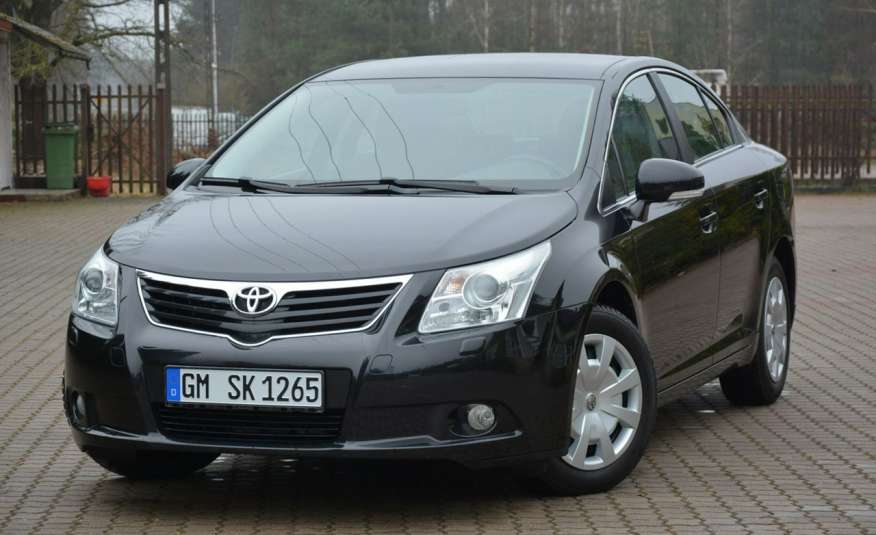 Toyota Avensis 1.8 VVT i (147KM) Navi Kamera Grzane Fotele Oryginał z Niemiec zdjęcie 