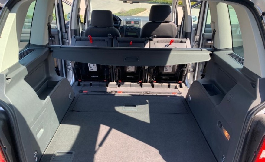 Volkswagen touran zdjęcie 14