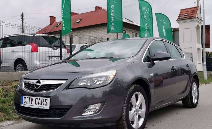 Opel Astra Rezerwacja zdjęcie 