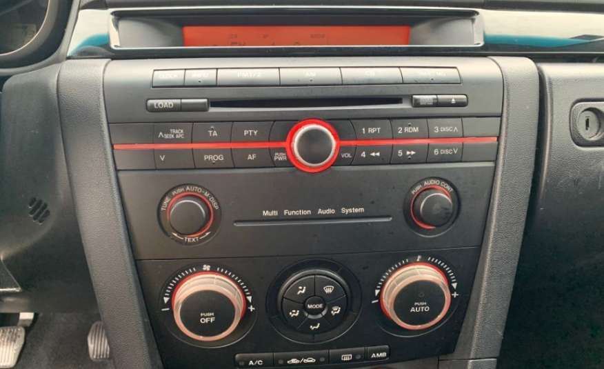Mazda 3 zdjęcie 9