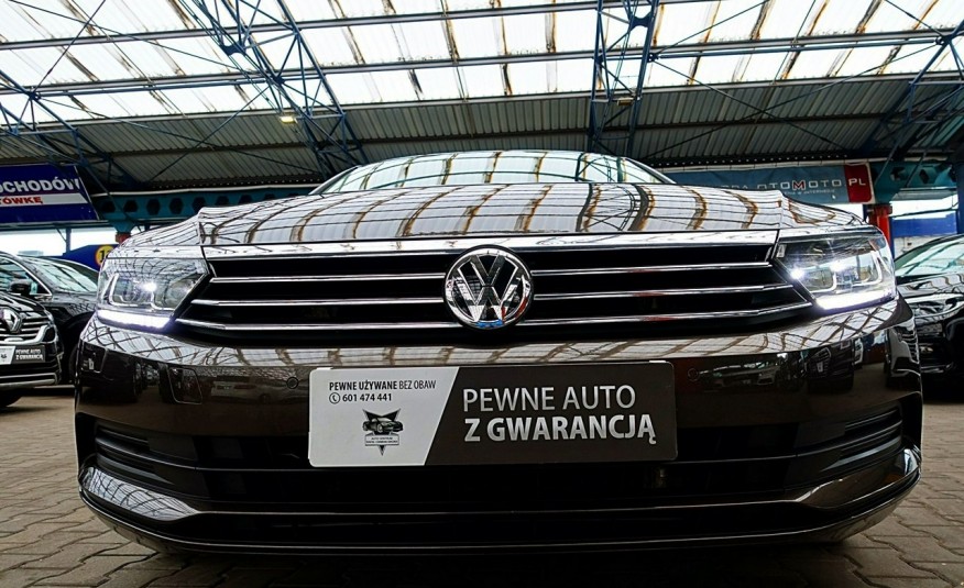 Volkswagen Passat 3 LATA Gwarancja 1WŁ Kraj Bezwypadkowy 2.0TDI FullLED+NAVI Ideał FV23% 4x2 zdjęcie 