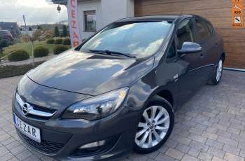 Opel Astra 1.4 benzyna 5 drzwi serwisowana bezwypadkowa 13r