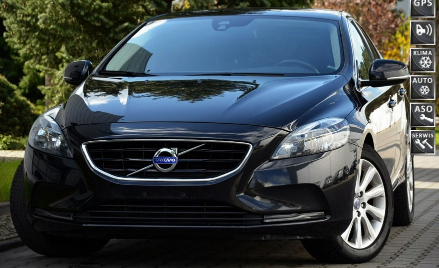 Volvo V40 Czarne Opłacone 2.0D4 190KM Serwis Lcd Harman/kardon Led zdjęcie 