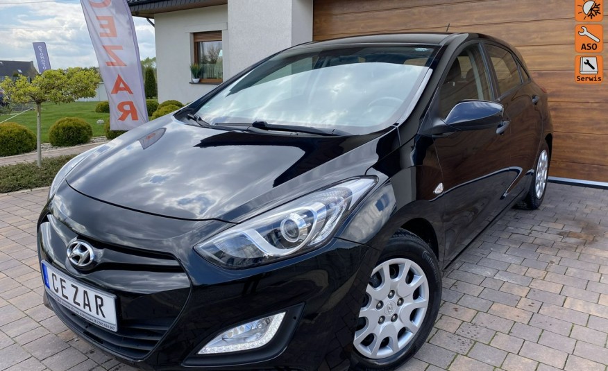 Hyundai i30 1.4 benzyna mały przebieg 5drzwi dobre wyposażenie 13r Cz wa zdjęcie 