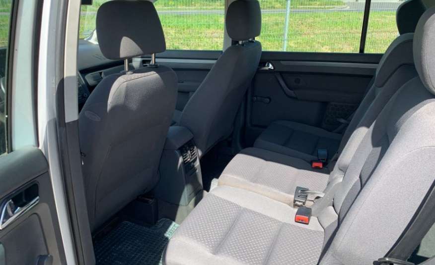Volkswagen touran zdjęcie 12
