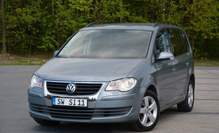 Volkswagen Touran 1.6MPI(102KM) United Lift 7-Foteli Chrom Reling Alu 16"I Wł ASO VW zdjęcie 