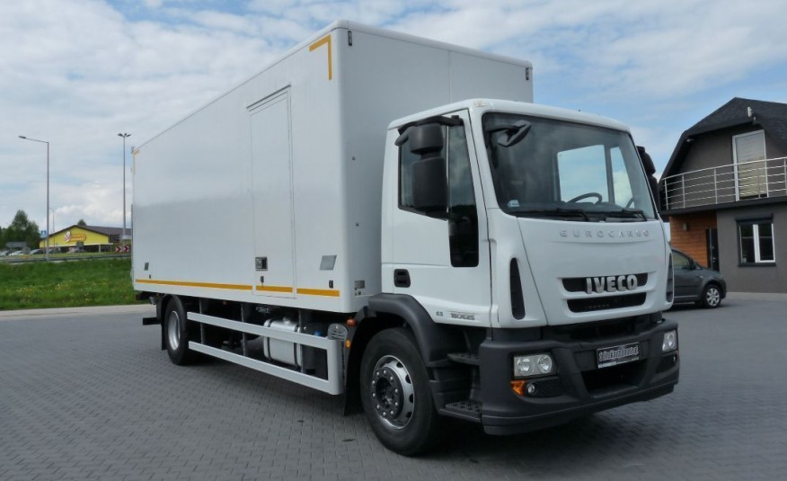 samochód ciężarowy Iveco zdjęcie 1