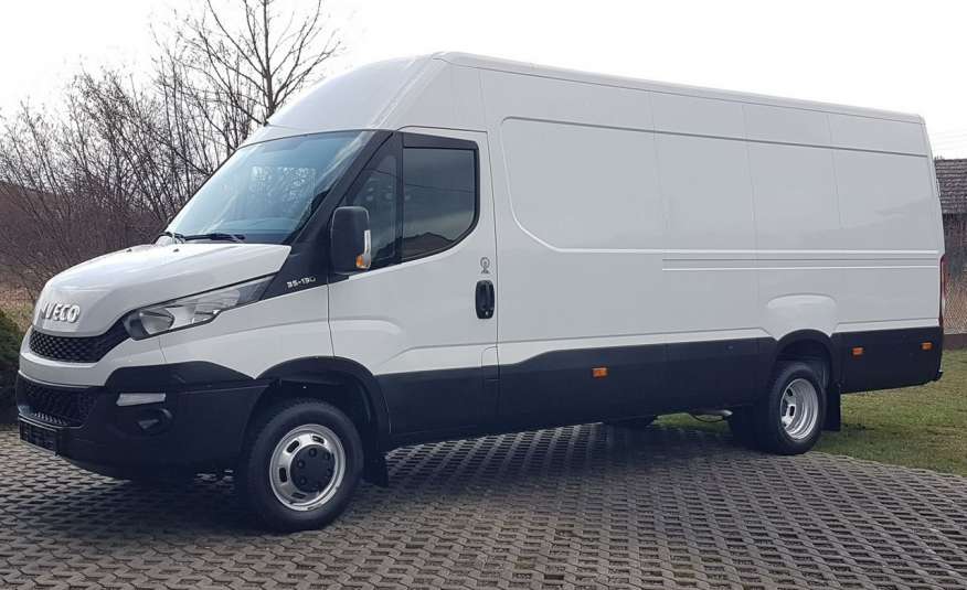 Iveco Daily MAXI DŁUGI WYSOKI KLIMA BLIŹNIAKI 35-130 BLASZAK VAN FURGON MANUAL zdjęcie 
