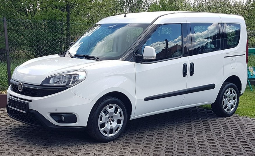 Fiat Doblo 5 OSÓB KLIMA 2xDRZWI BOCZNE PRZESUWNE KRAJOWY I-WŁAŚCICIEL zdjęcie 