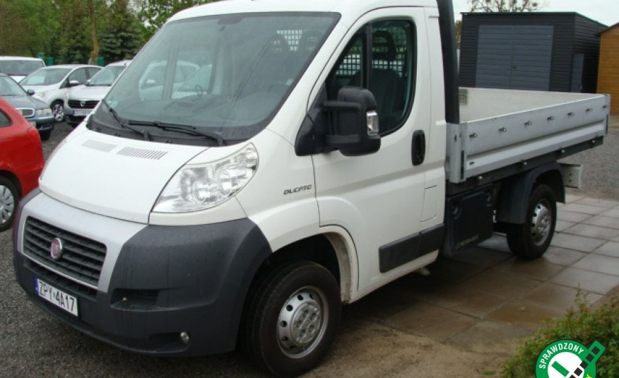 Fiat Ducato 2.0 JTD 115 kM, skrzynia 2.8 m, zarejestrowany i ubezpieczony zdjęcie 