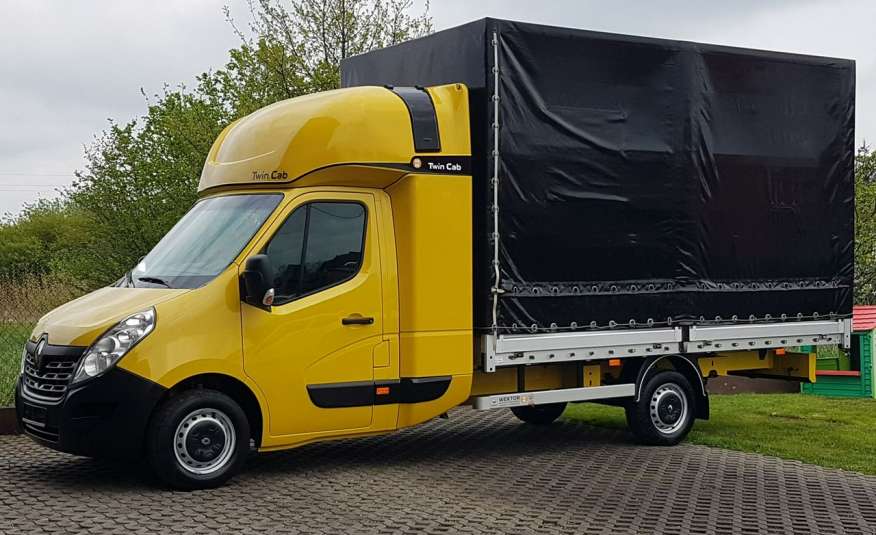 samochód dostawczy Renault zdjęcie 1